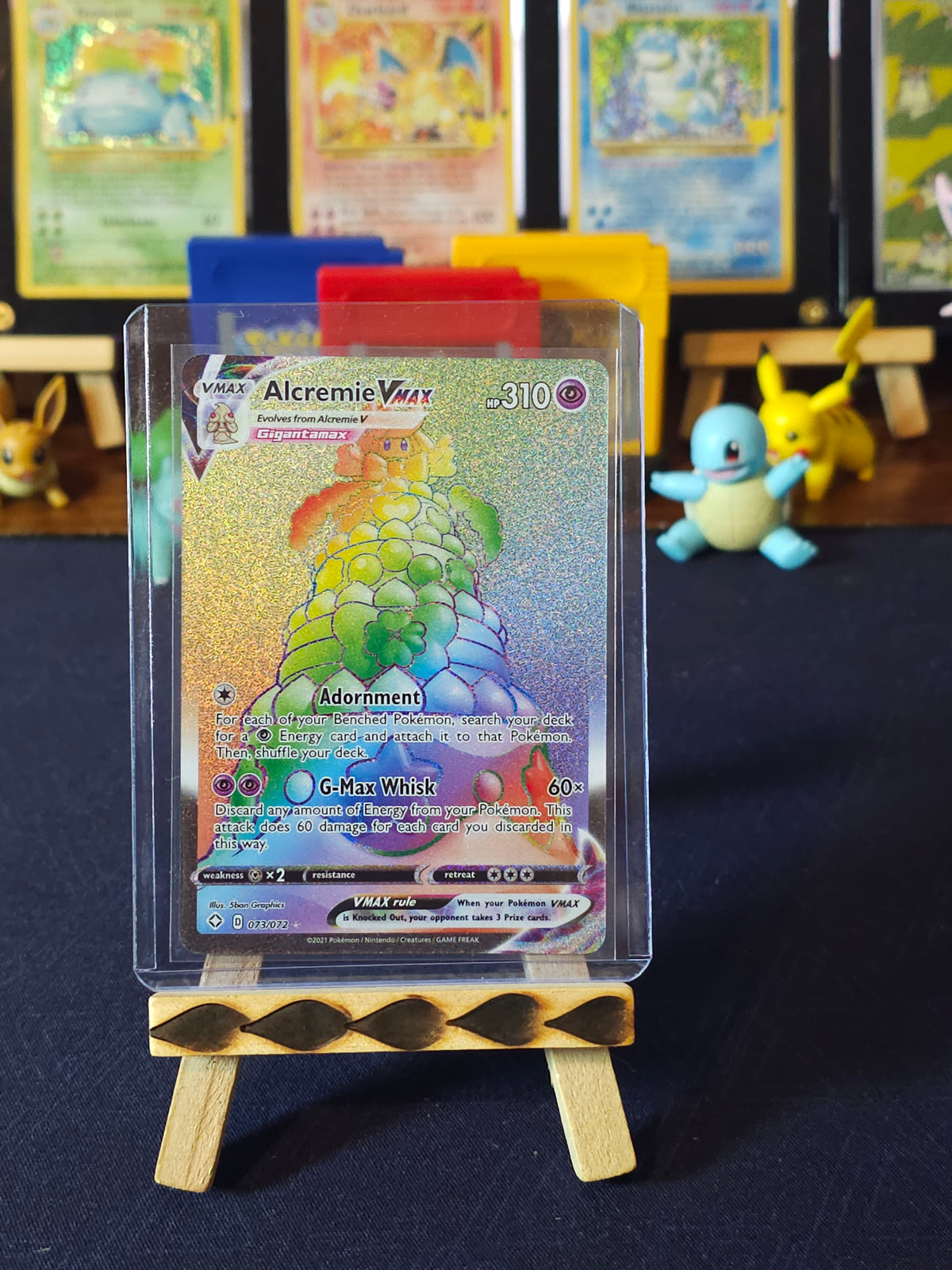 Alcremie VMAX 073 – Shining Fates